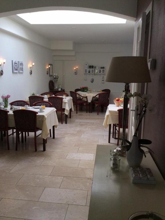 Hotel Pension Oranje Валкенбург Экстерьер фото